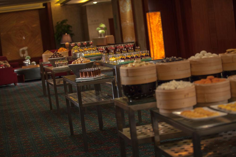 Renaissance Wuhan Hotel Eksteriør bilde