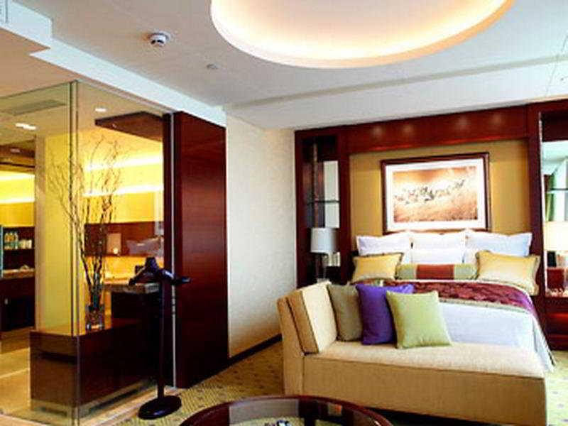 Renaissance Wuhan Hotel Eksteriør bilde