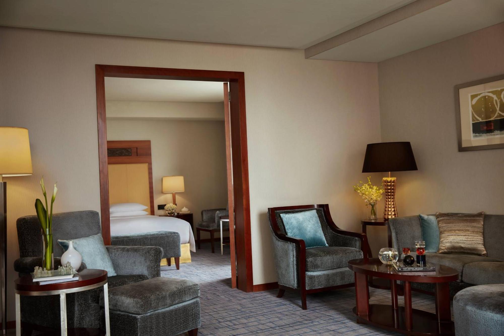 Renaissance Wuhan Hotel Eksteriør bilde